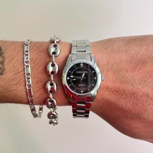 2000s vintage style round stainless steel quartz luxury watch